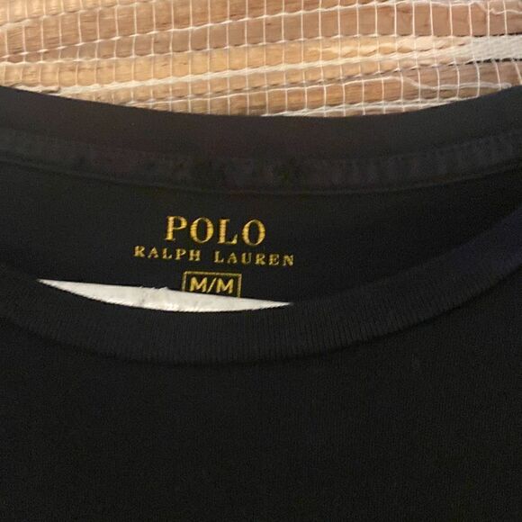 EUC s/s black with yellow gold logo size s custom fit - Picture 2 of 4